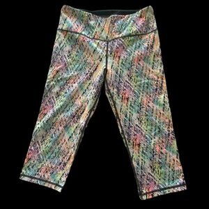 Victoria's Secret VSX Knockout Crop Leggings Multicolors High Rise Size M